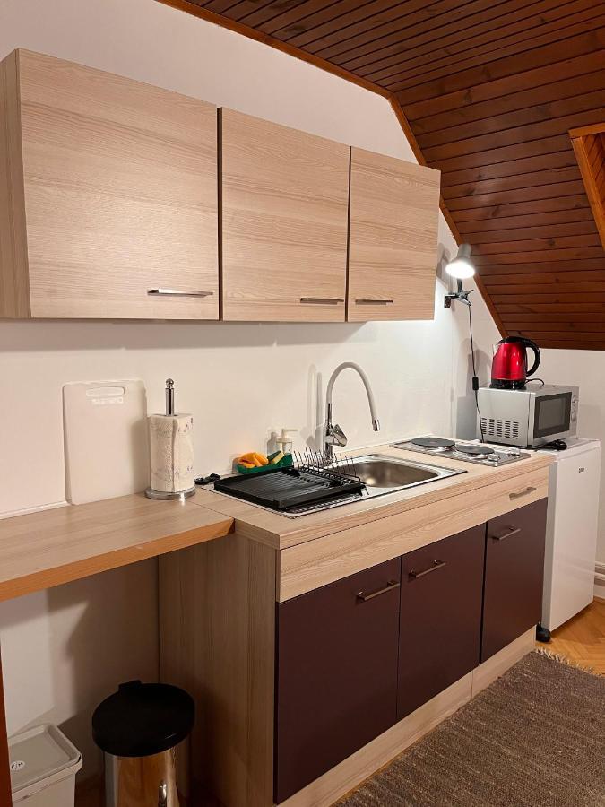 Cozzy Apartment In Nature Zagreb Bagian luar foto